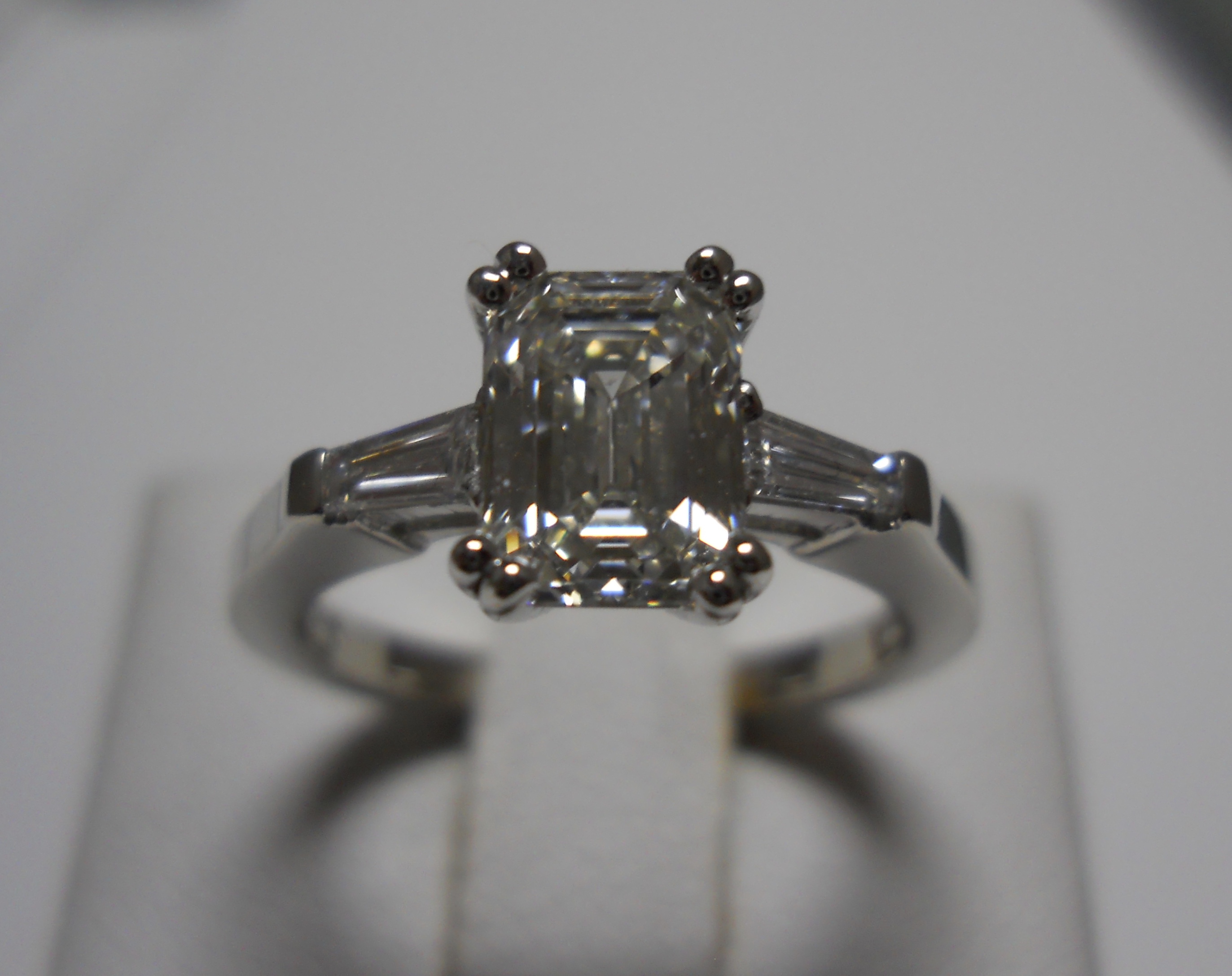 Platinum Diamond Engagement Ring