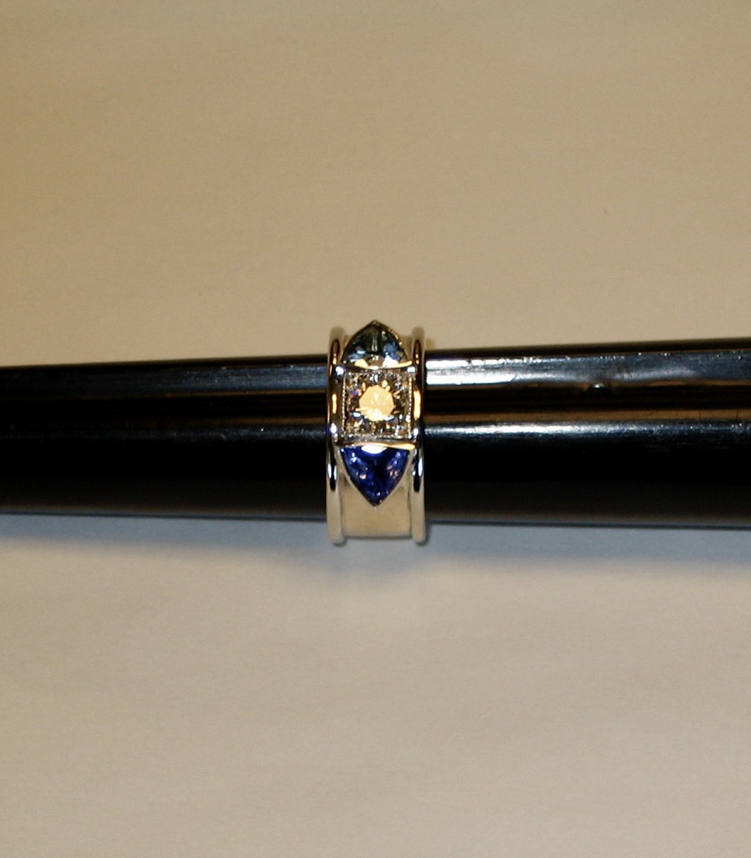 Two-tone Mother's Ring