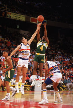 Sedale Threatt "In Your Face"