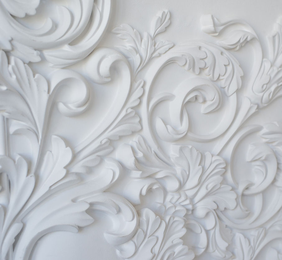 White wall molding with geometric shape and vanishing point_edited.jpg
