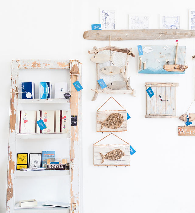Arts & Crafts Store