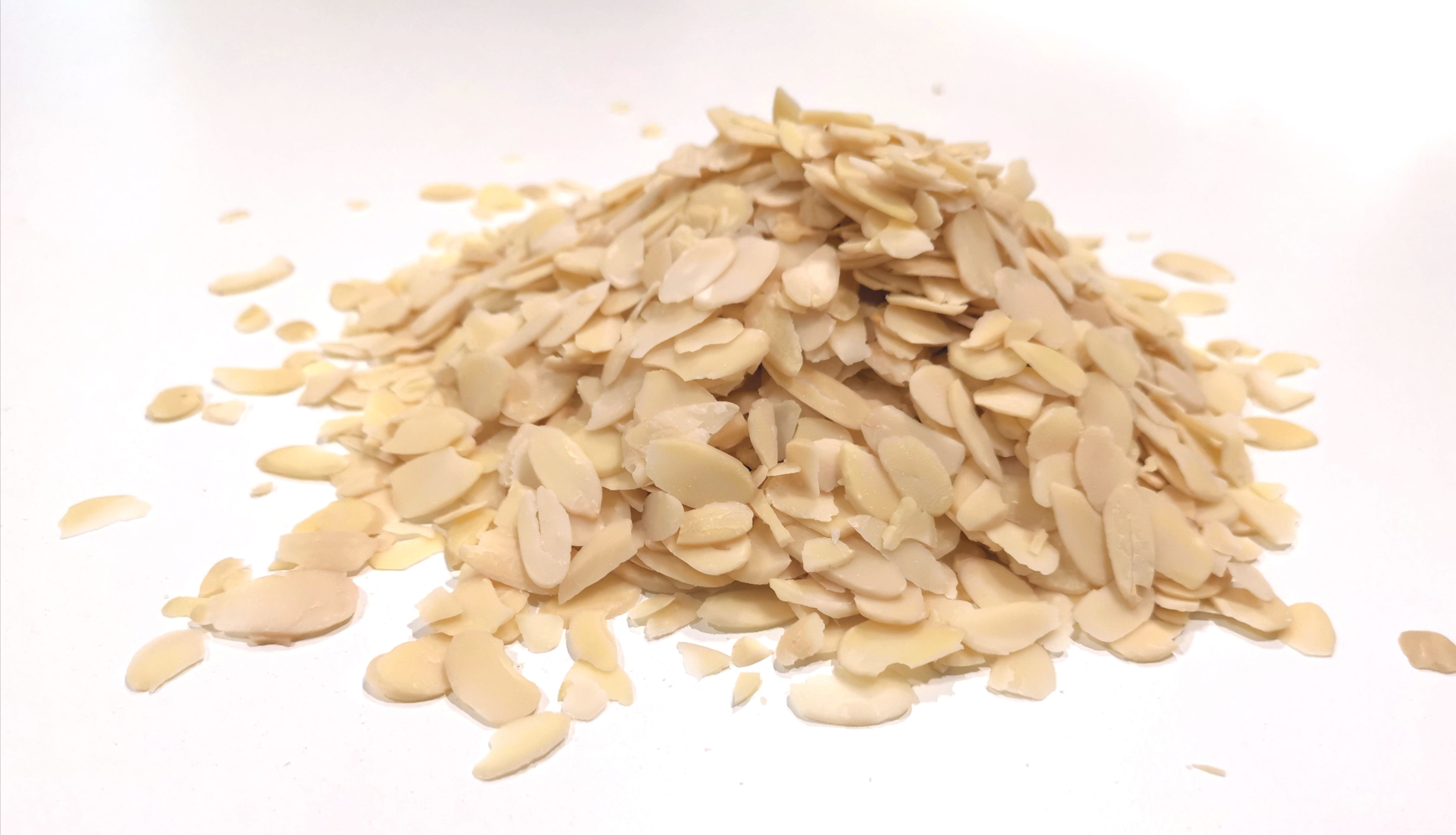 شريحة لوز معالج امريكي 11.34 كجم