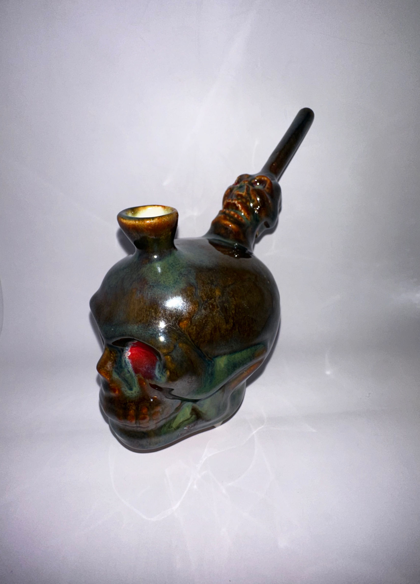 Porcelain Skull Bubbler - Emerald Jungle