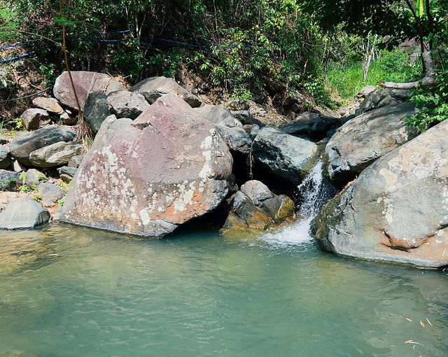 Hiking Mt Mapalad in Rizal