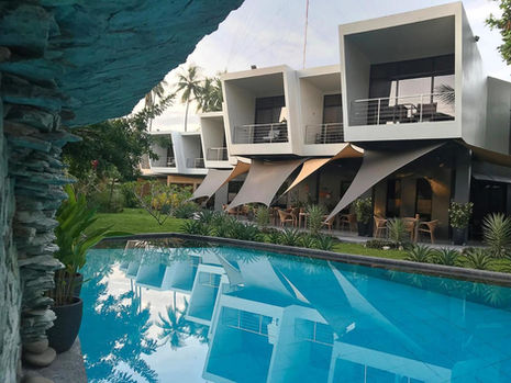 8 Resorts with Apo Island Diving Tours [2024]