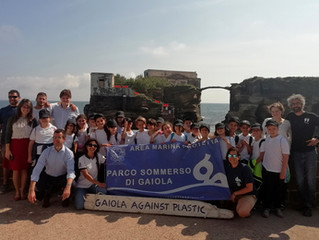 #gaiolaagainstplastic con One More Generation