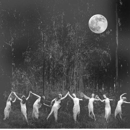 Taurus Full Moon Craves Community Connections & Simple Peaceful Pleasures