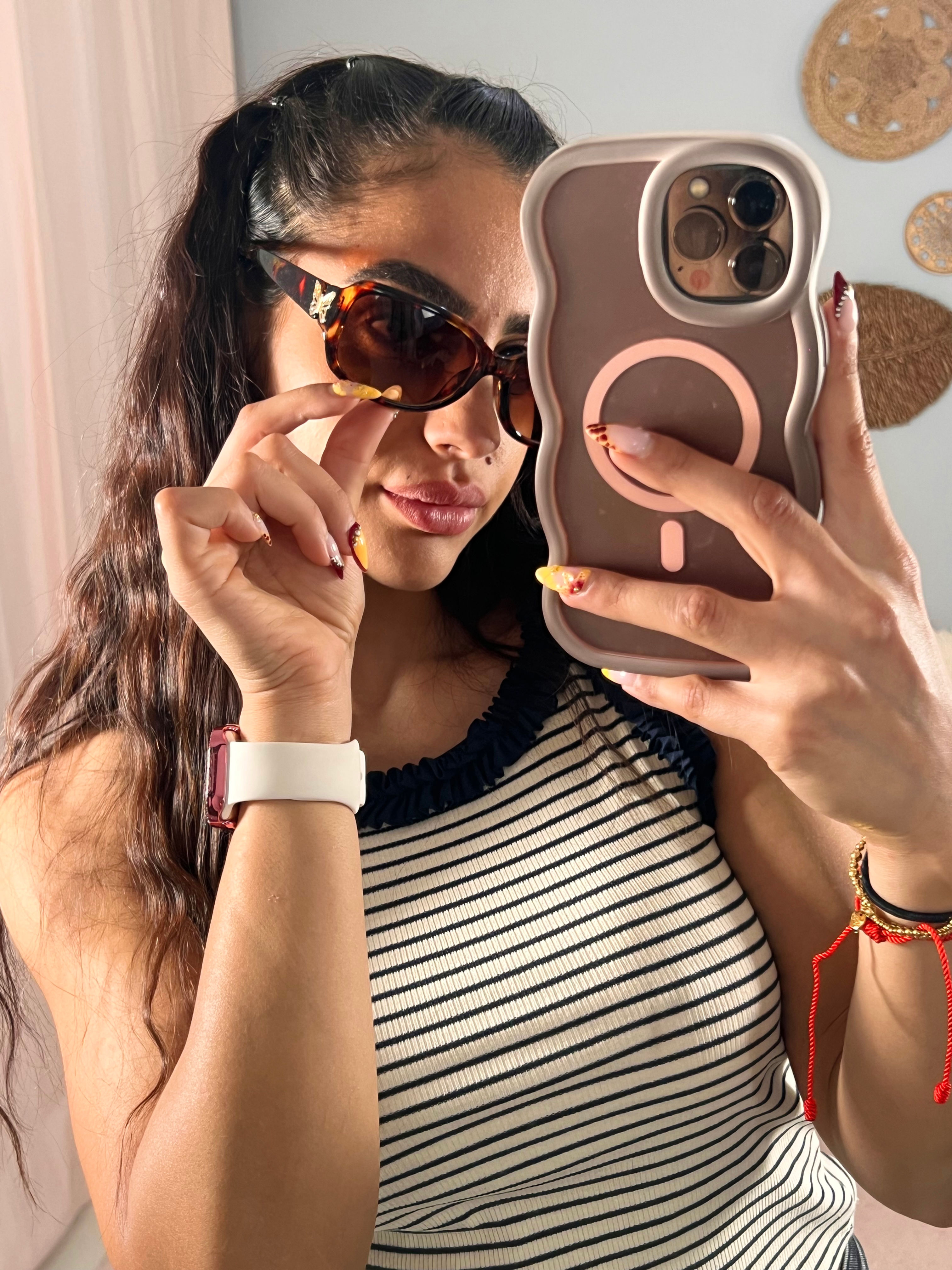 Lunette Simone