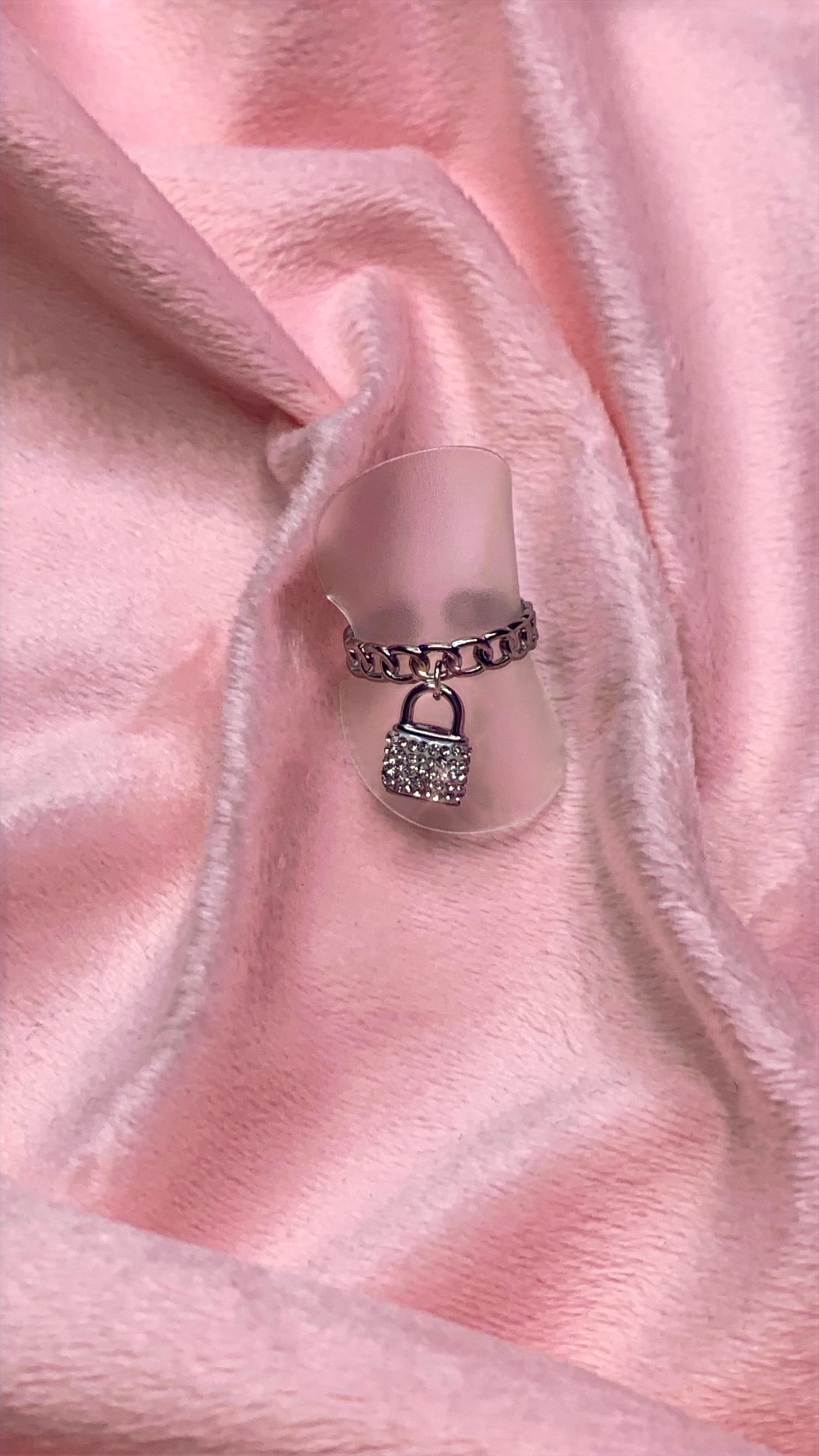 Bague chaîne avec cadenas