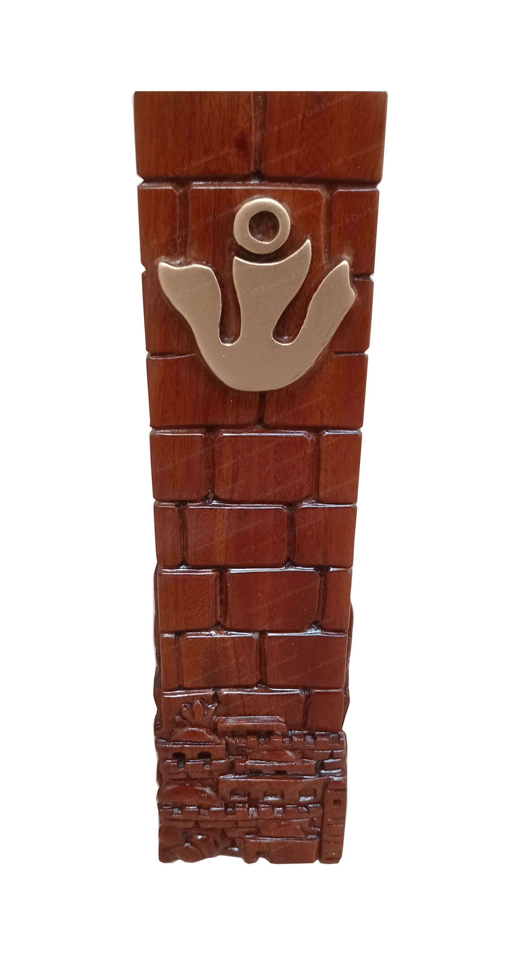 Mezuzah carving B