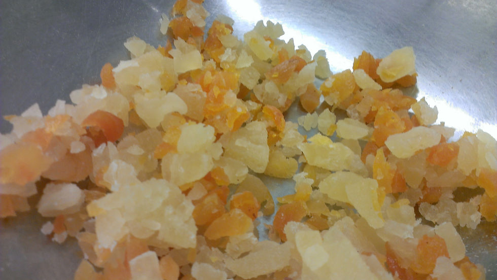 Chopped dried tropical fruits