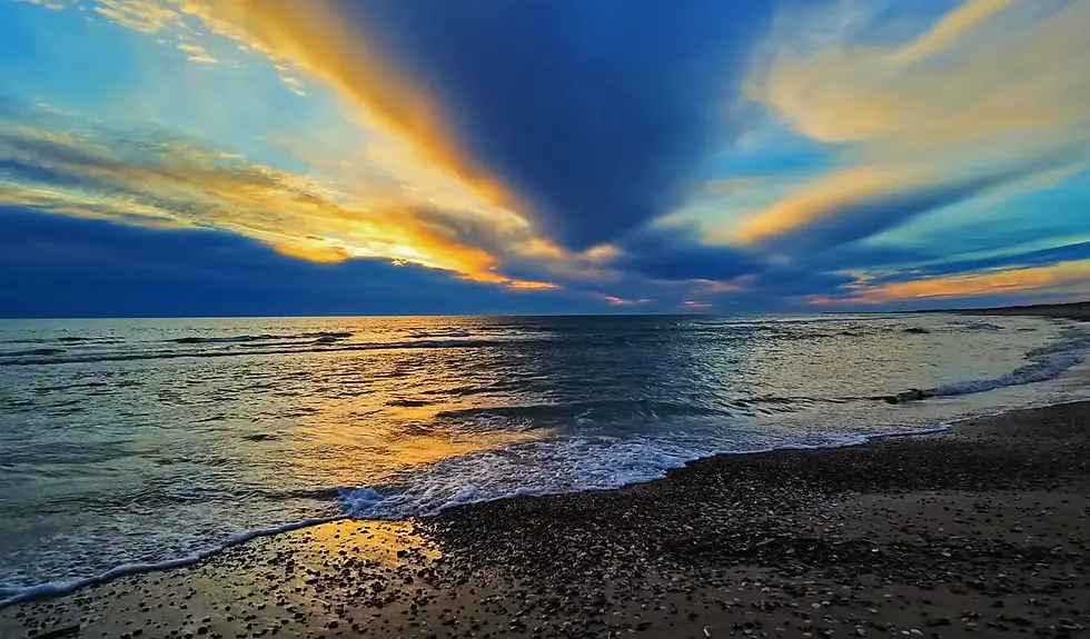 Sonnenuntergang über Nordsee im Mai (Bild: Volker Hämmerling)