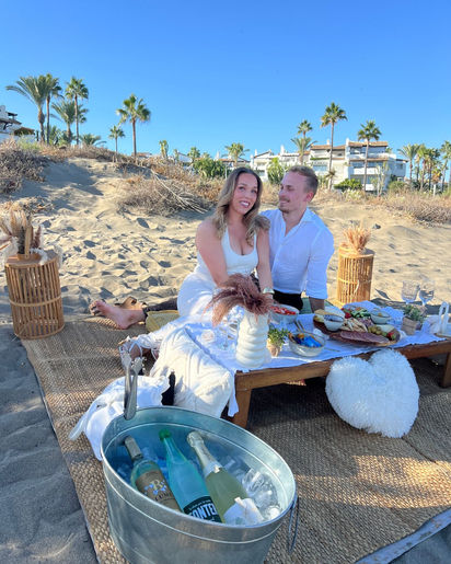 proposal picnic in marbella