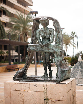 This is another homage to Gala, encapsulating her as an integral part of Dalí’s life and w
