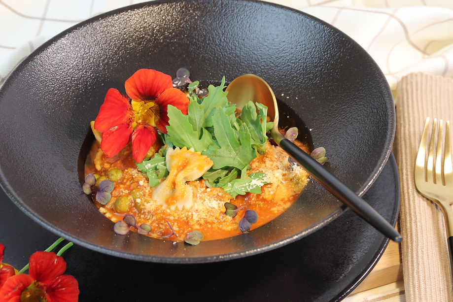 IMG_14807.JPG pflanzliche Proteine | Tomatensauce mit Erbsen | lange sättigend | gesund und köstlich