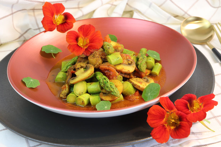 IMG_14704.JPG vegetarisch vegan Spargel Champignons Tomaten entzündungshemmend einfach und schnelles Gericht