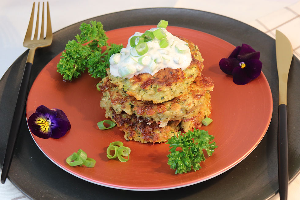 IMG_14682.JPG Zucchini-Bratlinge gesund und köstlich vegetarische Bratlinge Ernährungsberatung