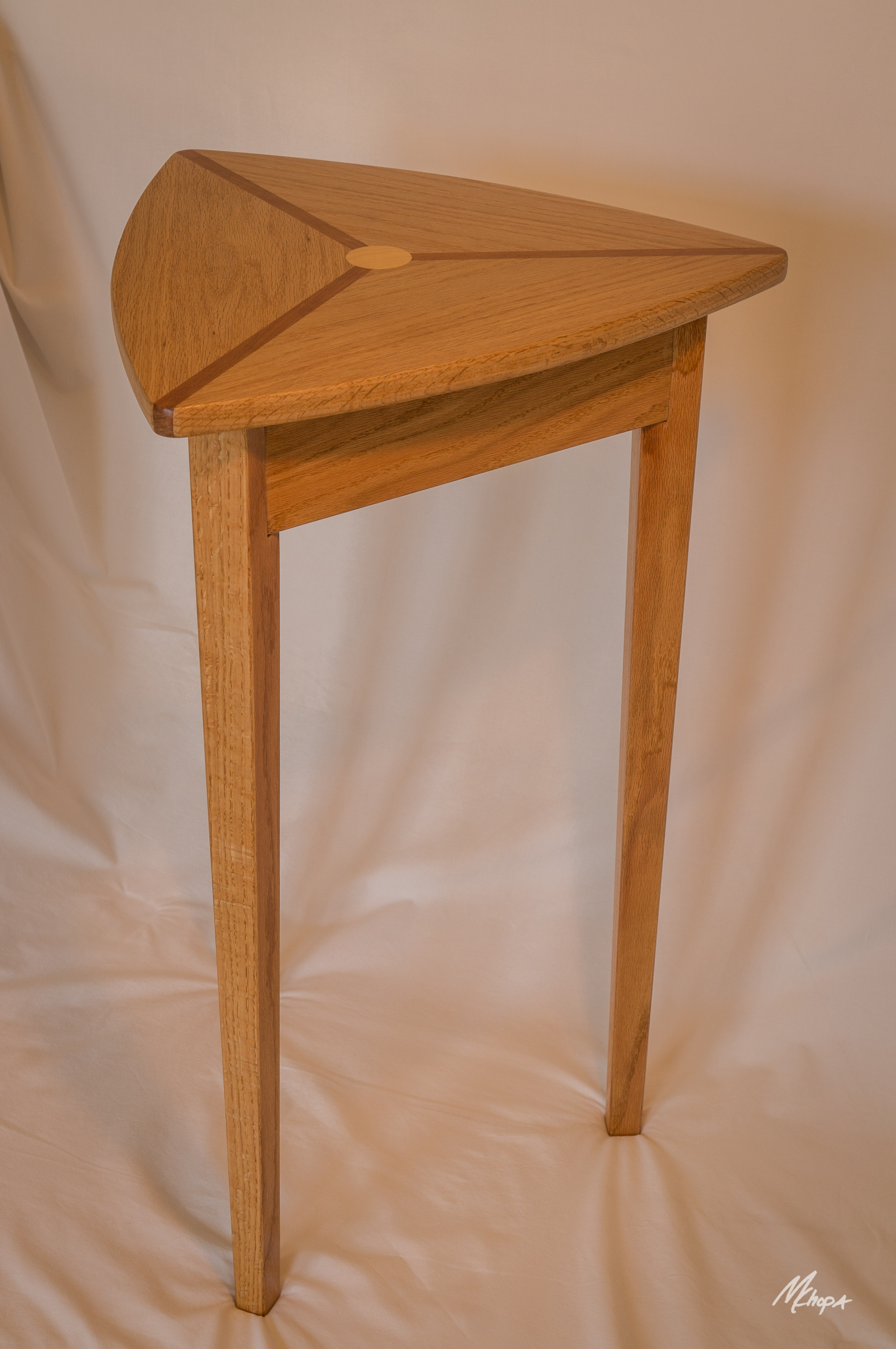 #405 Corner Table