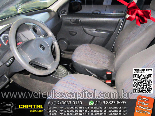 Miniatura: ● CELTA SPIRIT 1.0 4P - PRATA - 2011