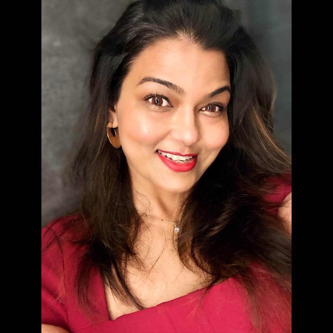 create square image of user icon .jpg