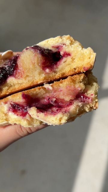 Thumbnail: Cherry Almond Croissant Cookie