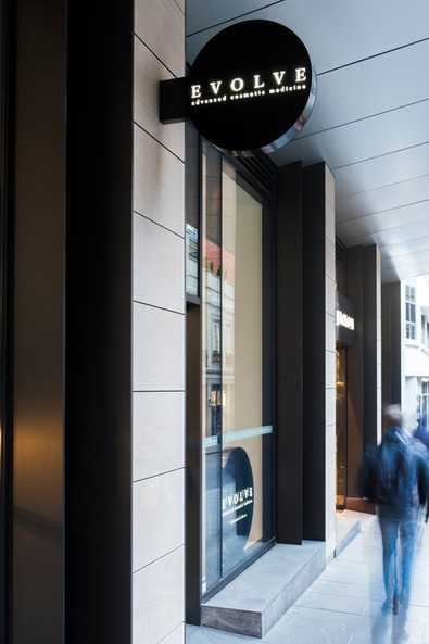 Melbourne Architecture. Interior design. Commercial design. Cosmetic clinic design. Modern minimal. Health care design.