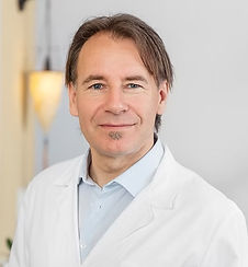 Werner Foto Kopie.jpg