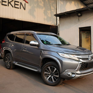 Panduan dan Tips Mengemudi SUV Besar untuk Keamanan di Jalan Raya