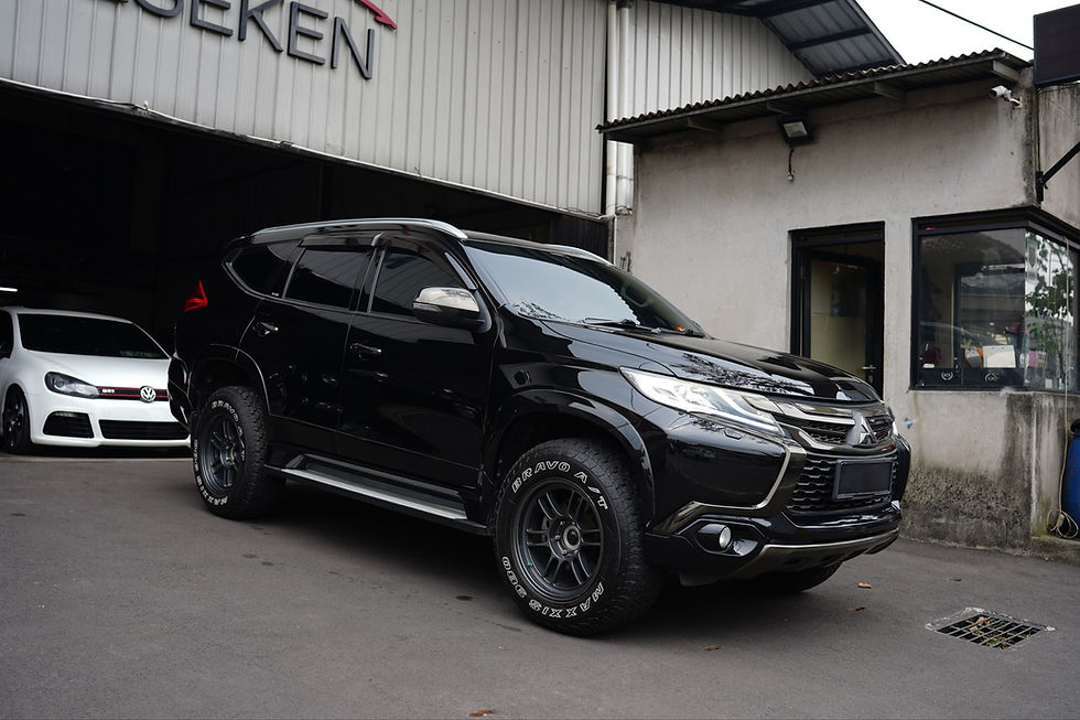 Mitsubishi Pejero Sport Dakar 2016