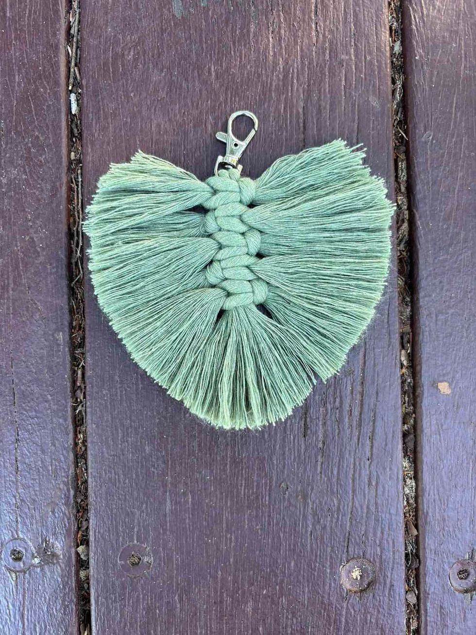 Thumbnail: The Feather (keychain)