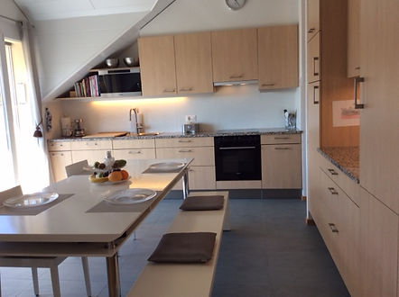 Kitchen and dining area Perroy