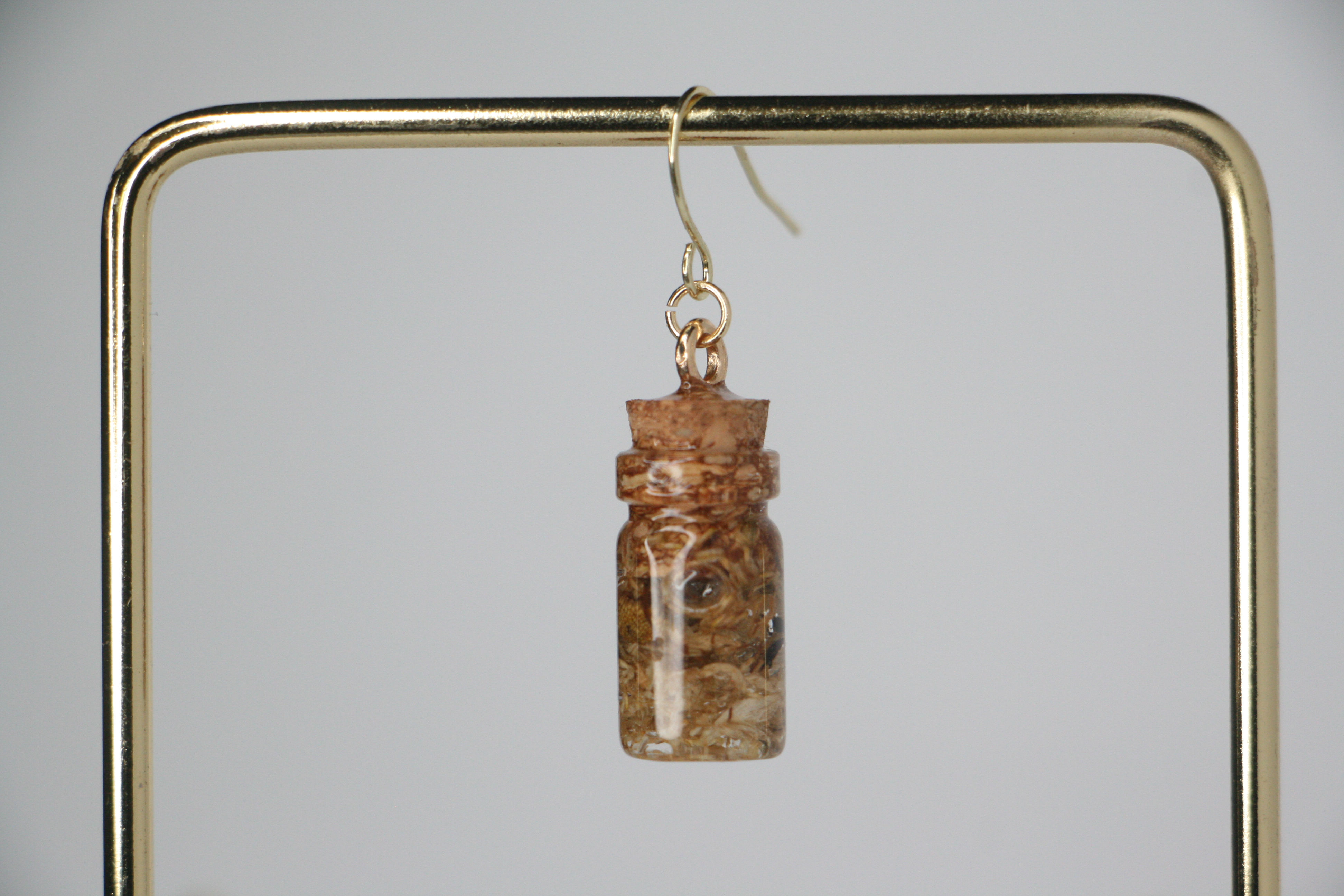 Chamomile Protection Jar Earring