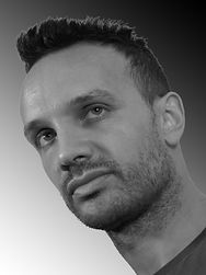 Steve - B and W on b2w gradient.jpg