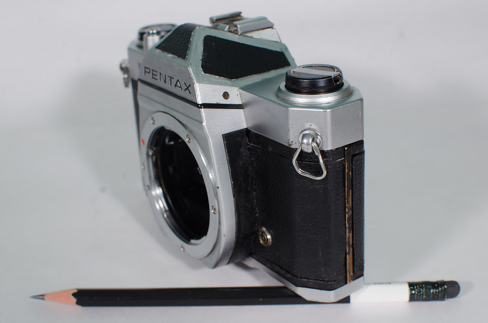 Thumbnail: Pentax K1000 with SMC Pentax-A 50mm f2 and Vivitar Macro Zoom 28-70mm f3.4 - 4.8