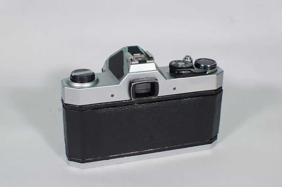 Thumbnail: Pentax K1000 with SMC Pentax-A 50mm f2 and Vivitar Macro Zoom 28-70mm f3.4 - 4.8