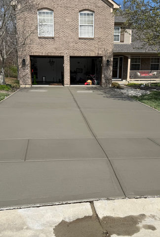 Cincinnati new concrete driveway