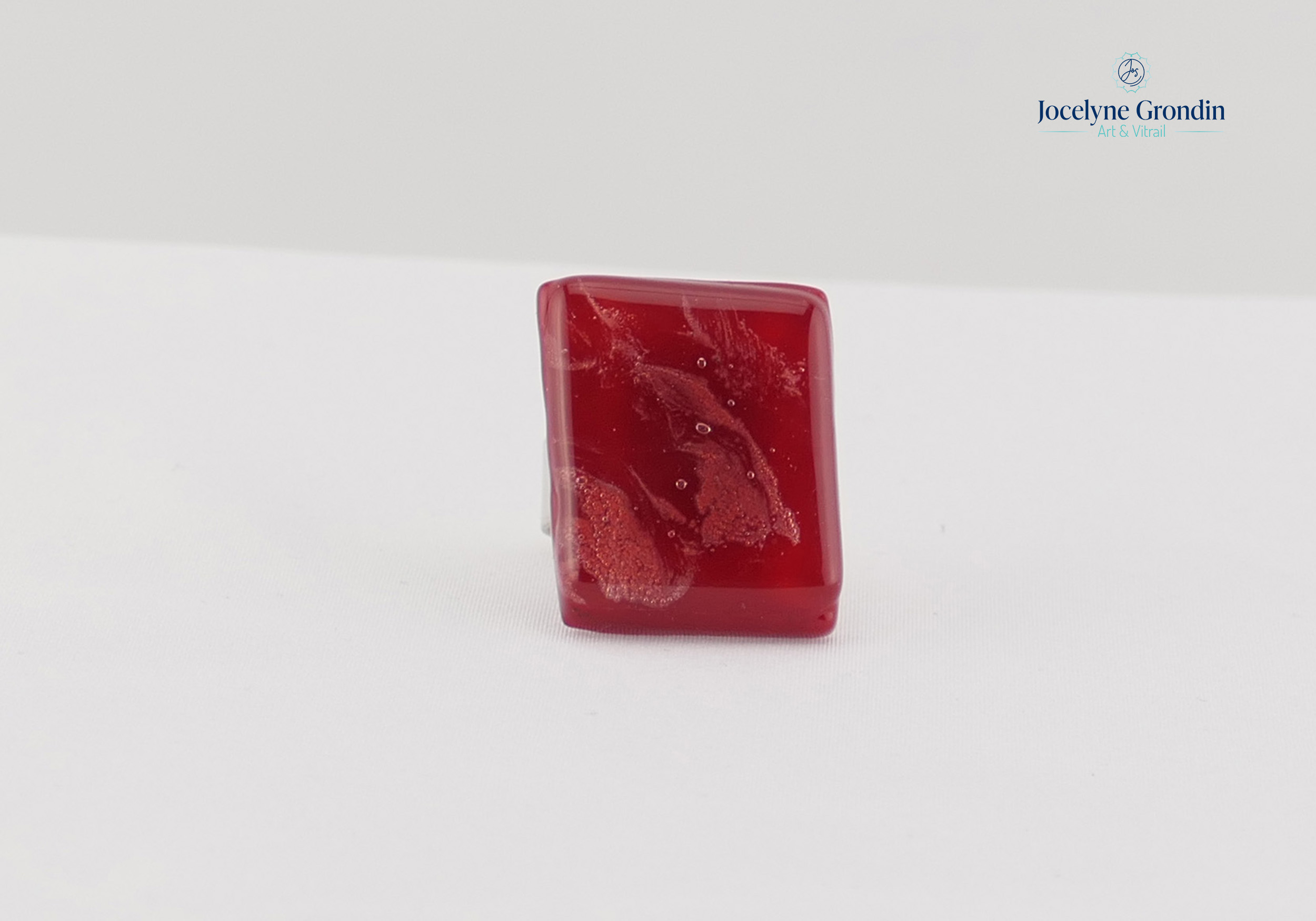 Bague ajustable rouge No 1266