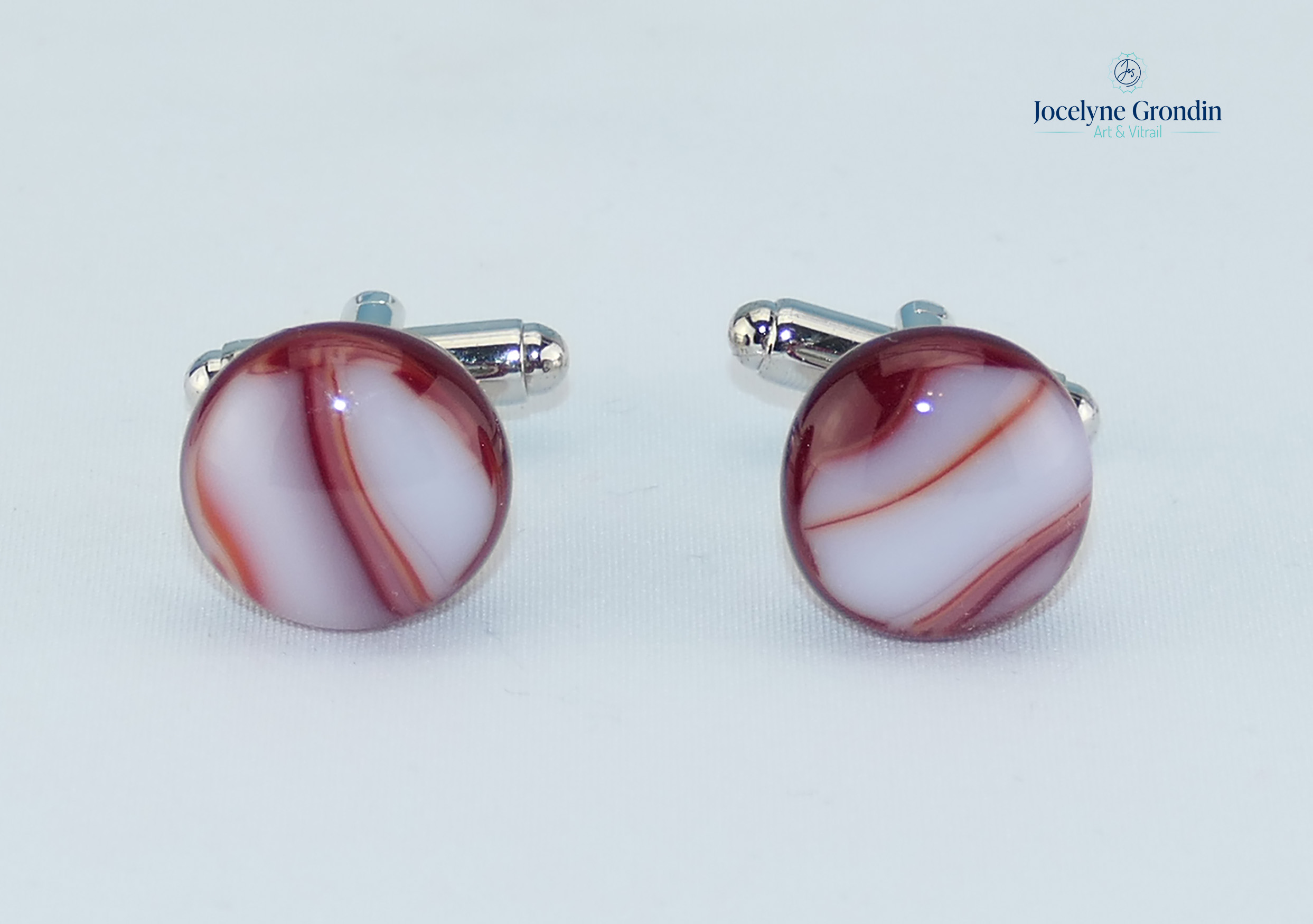 Boutons de manchette rouge et blanc No 1446
