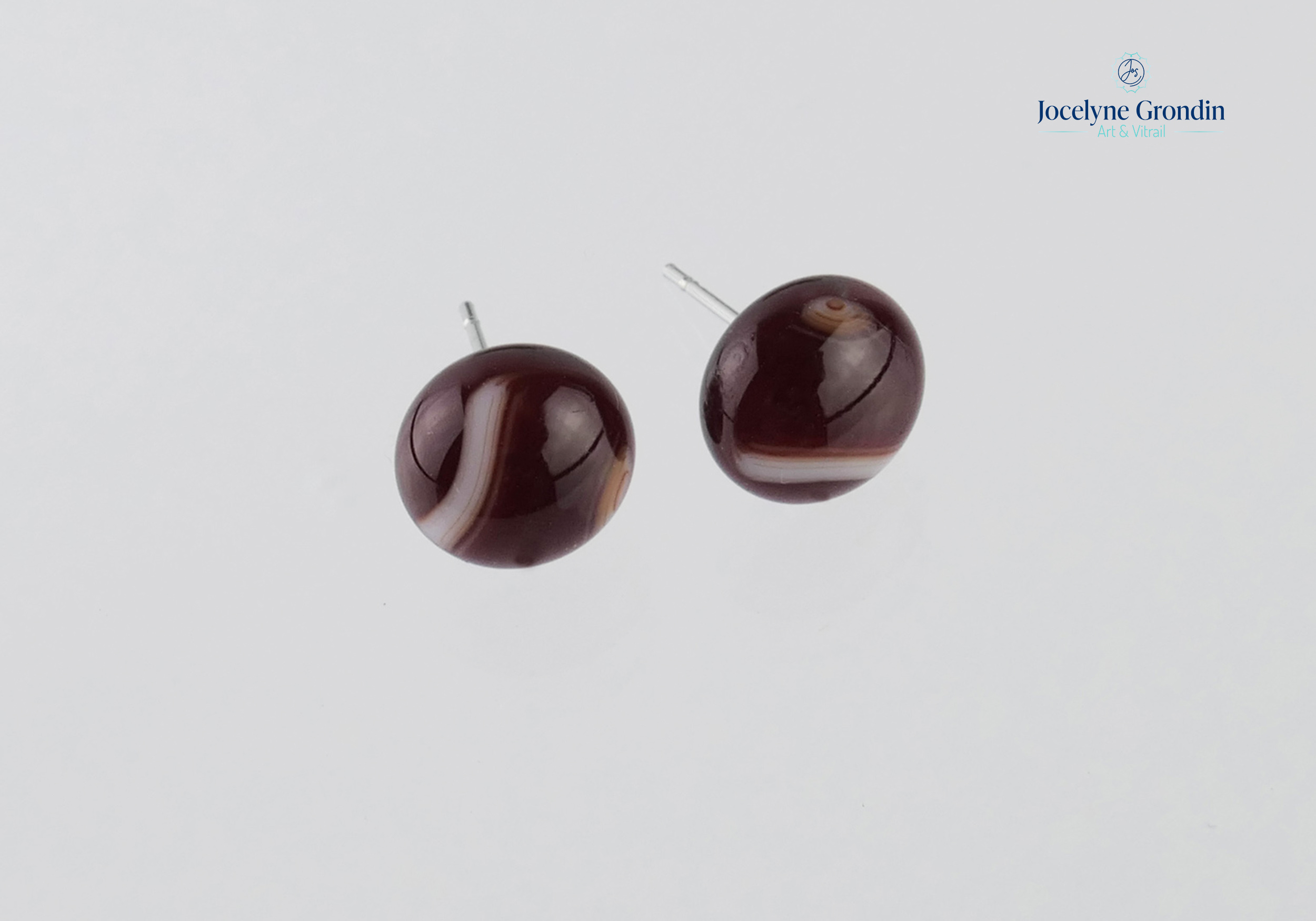 Boucles d oreilles rouge et blanche no 1403