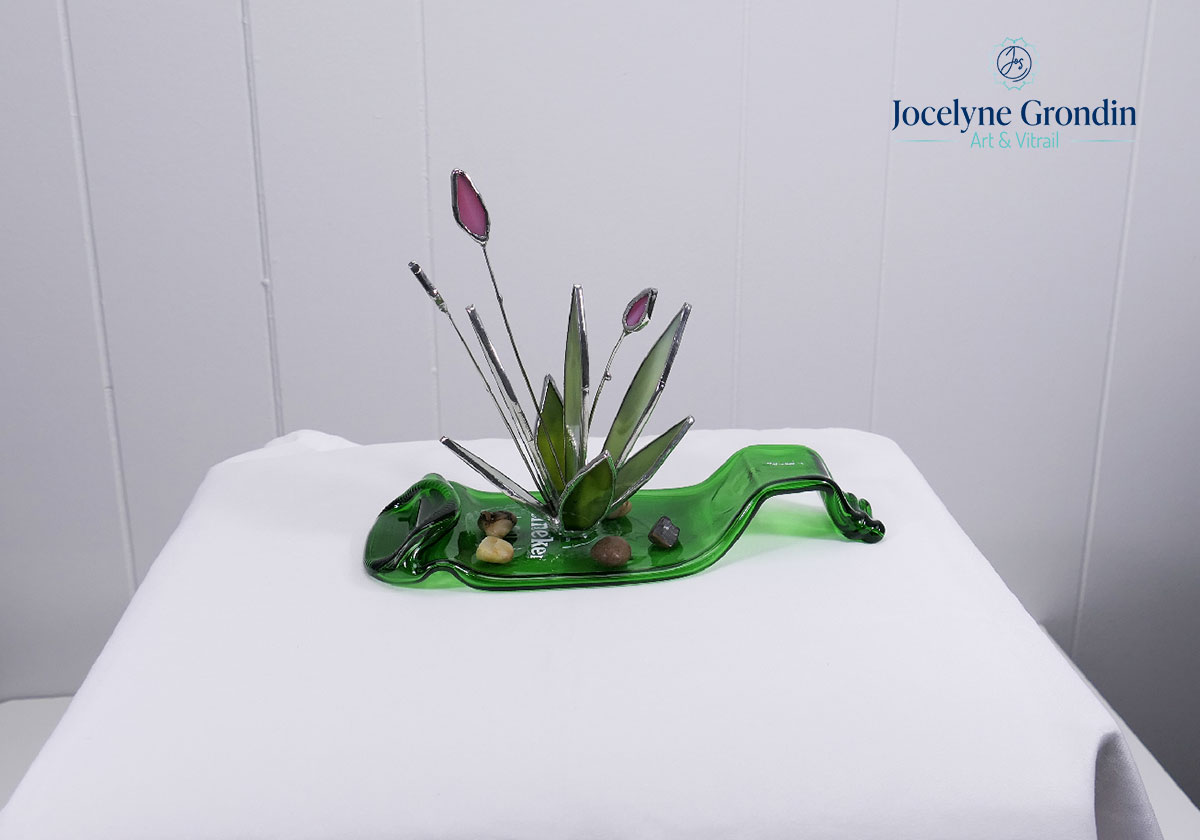 Succulente en vitrail fleurs roses No 1985