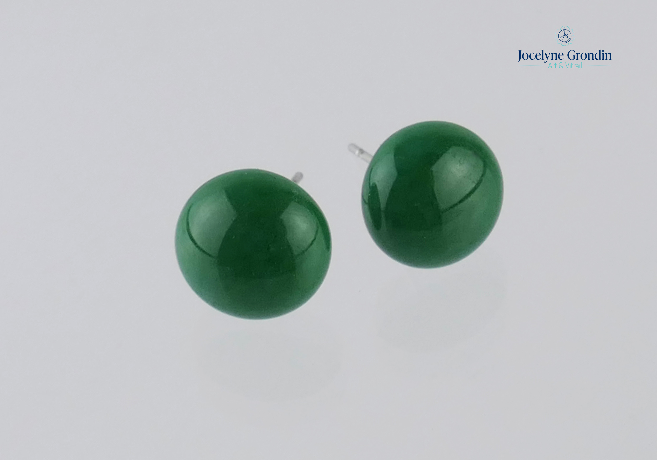 Boucles d oreilles verte no 1366