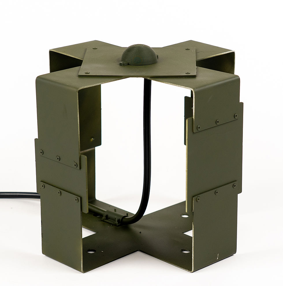 Квадрифілярна антена для РЕБ з частотою 300-500 MHz. з КСХ до 1.3