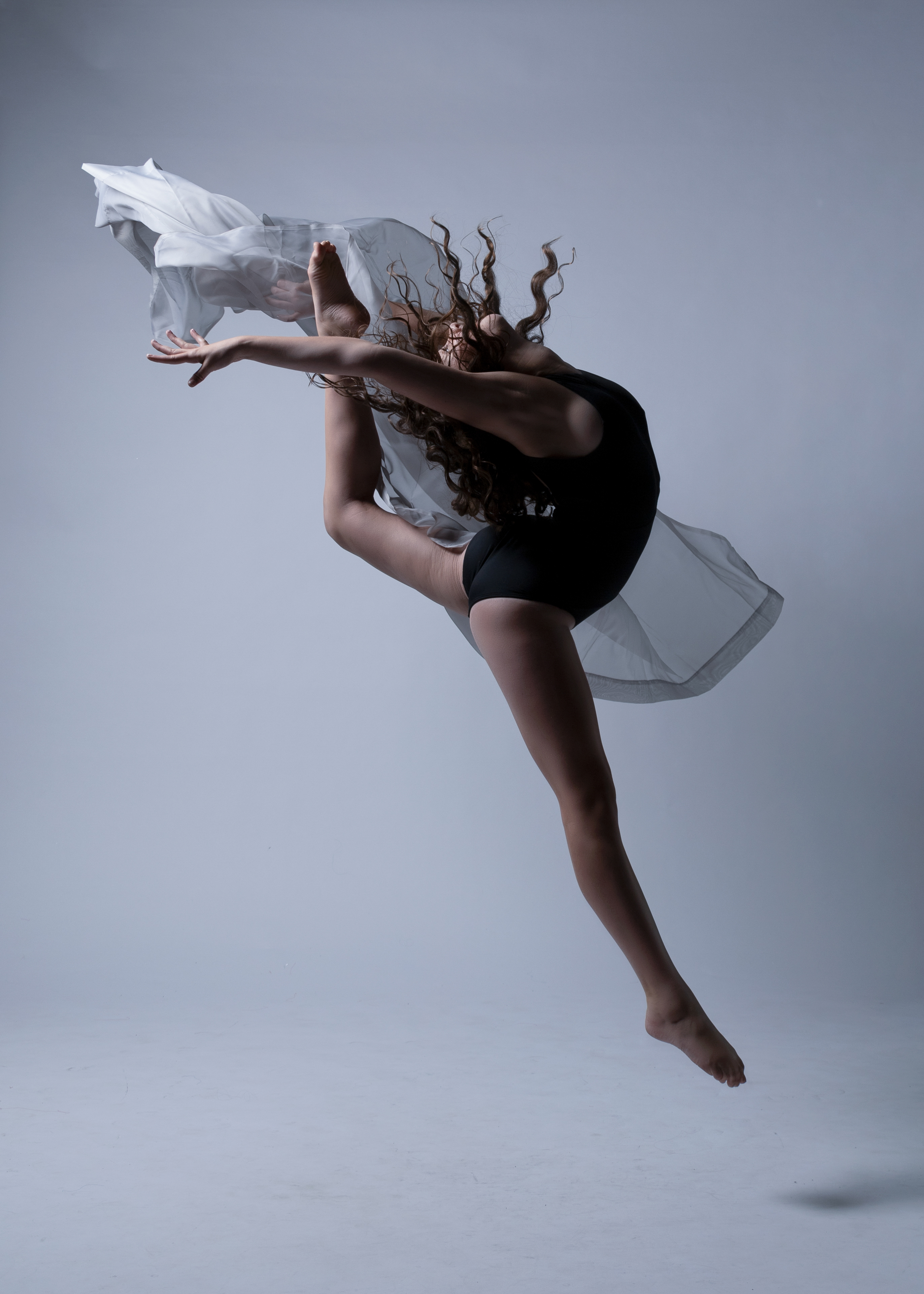 Madison Picca Friendly Gorgon Photography Dancers in Flight01.jpeg