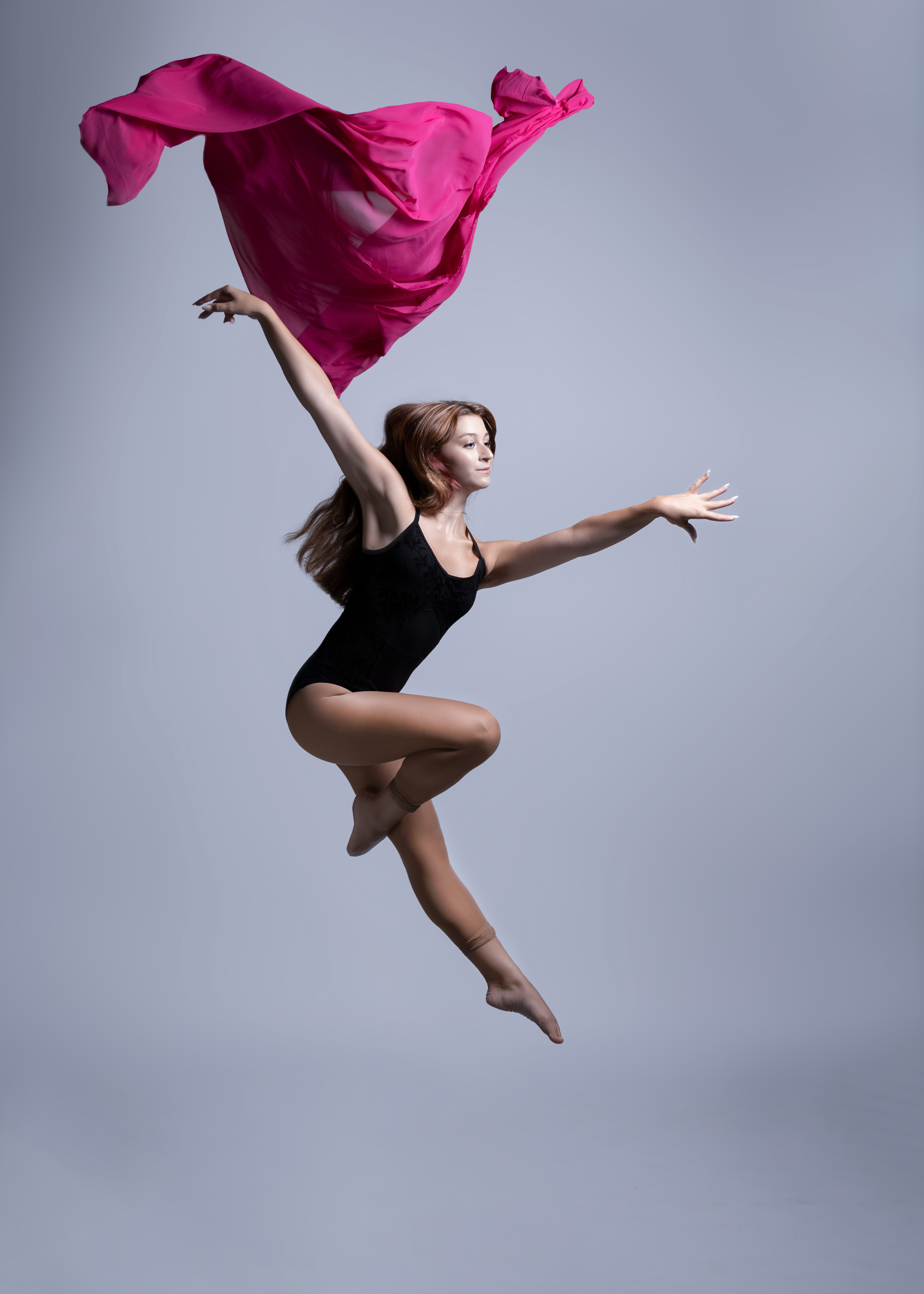 lili hungsinger Friendly Gorgon Photography Dancers in Flight03.jpeg