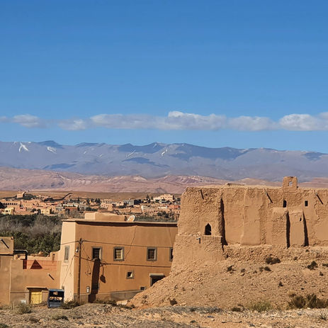 kasbah
valley
southeastern Morocco