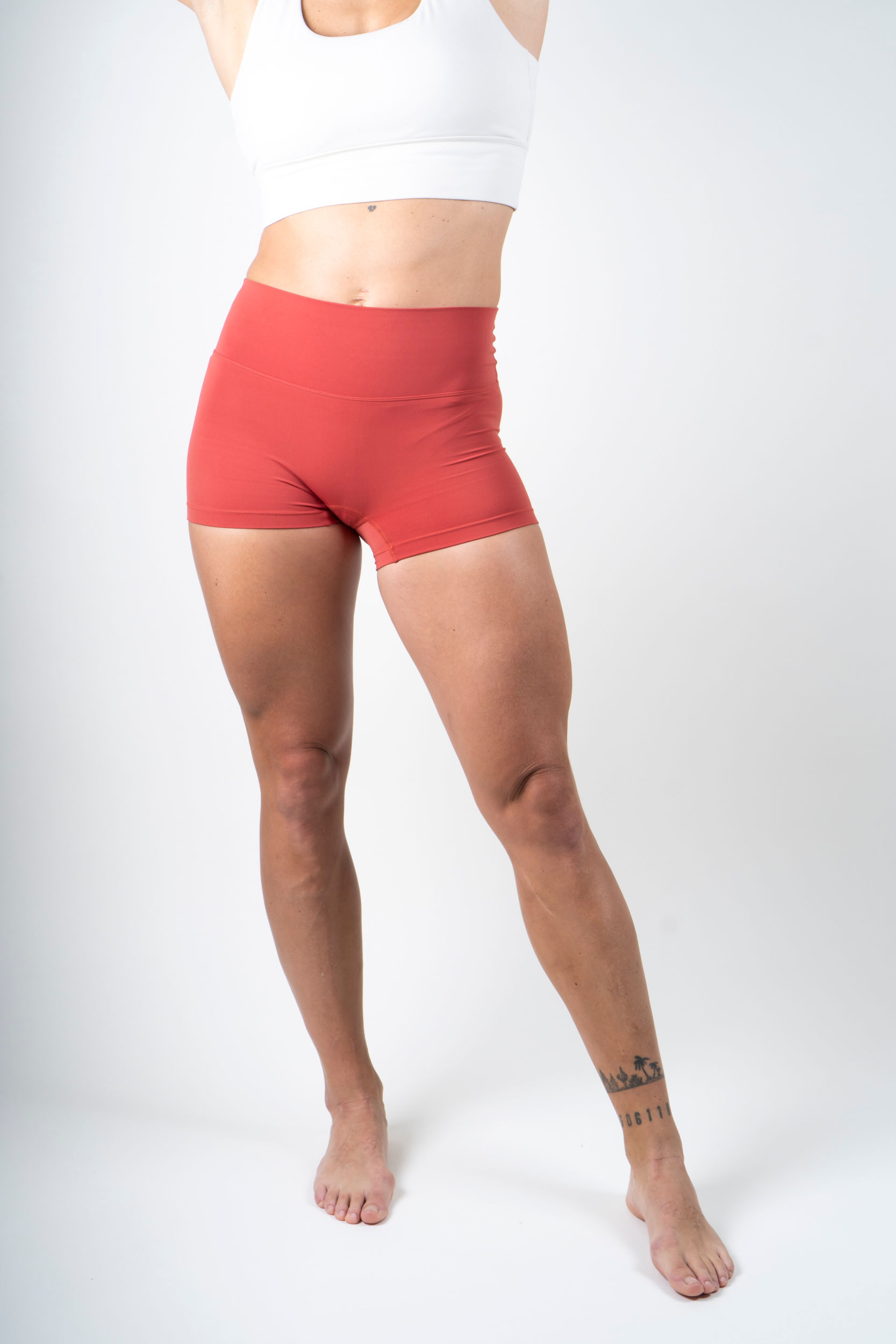 Short-Cut Shorts 2.5 (Seamless) - Red