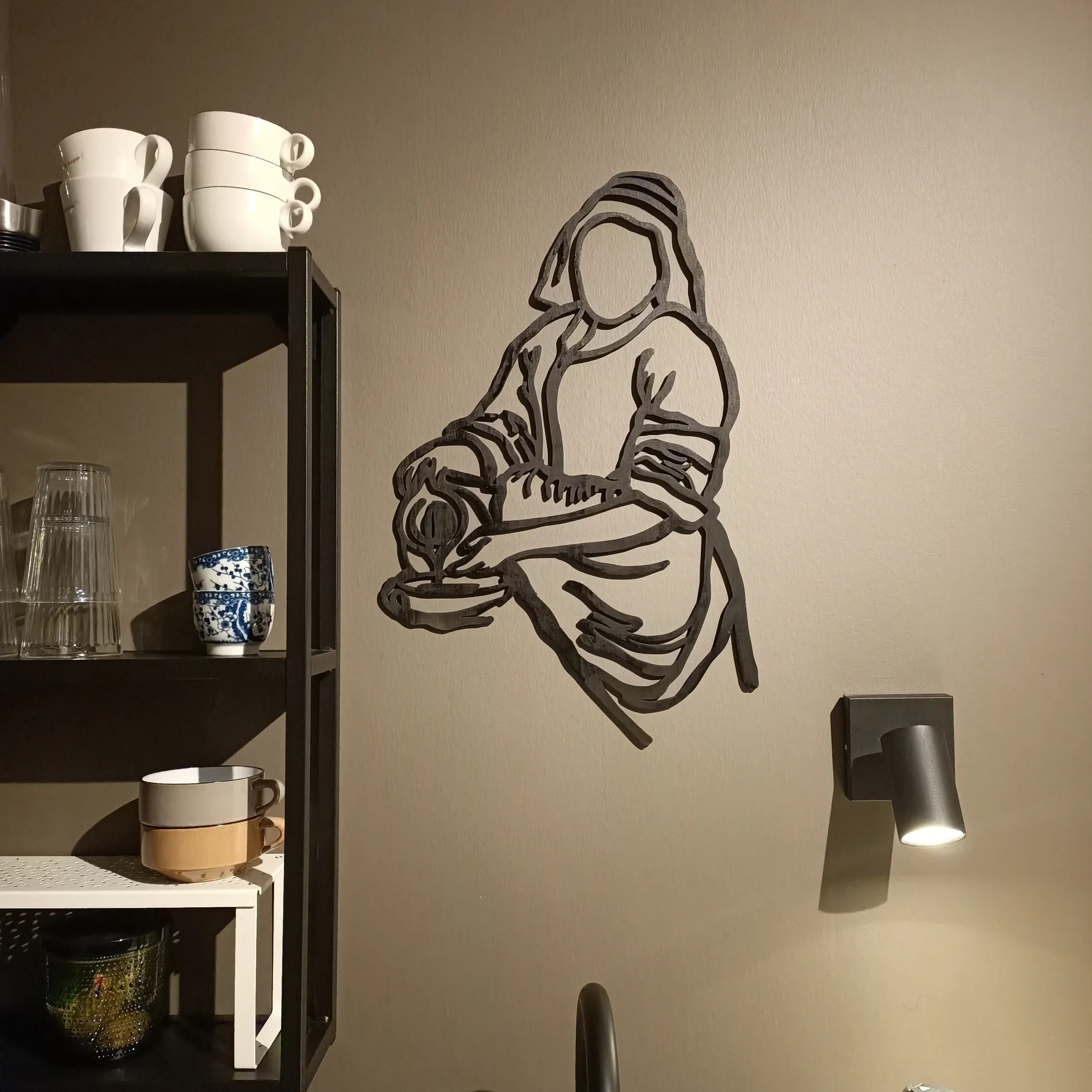 Melkmeisje, lijntekening, duurzaam, circulair, Youngmade, lasersnijder, samenwerkingspartner