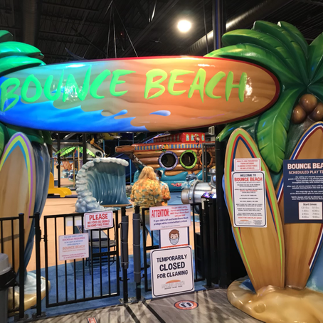 Malibu Jacks Bounce Beach 🏖