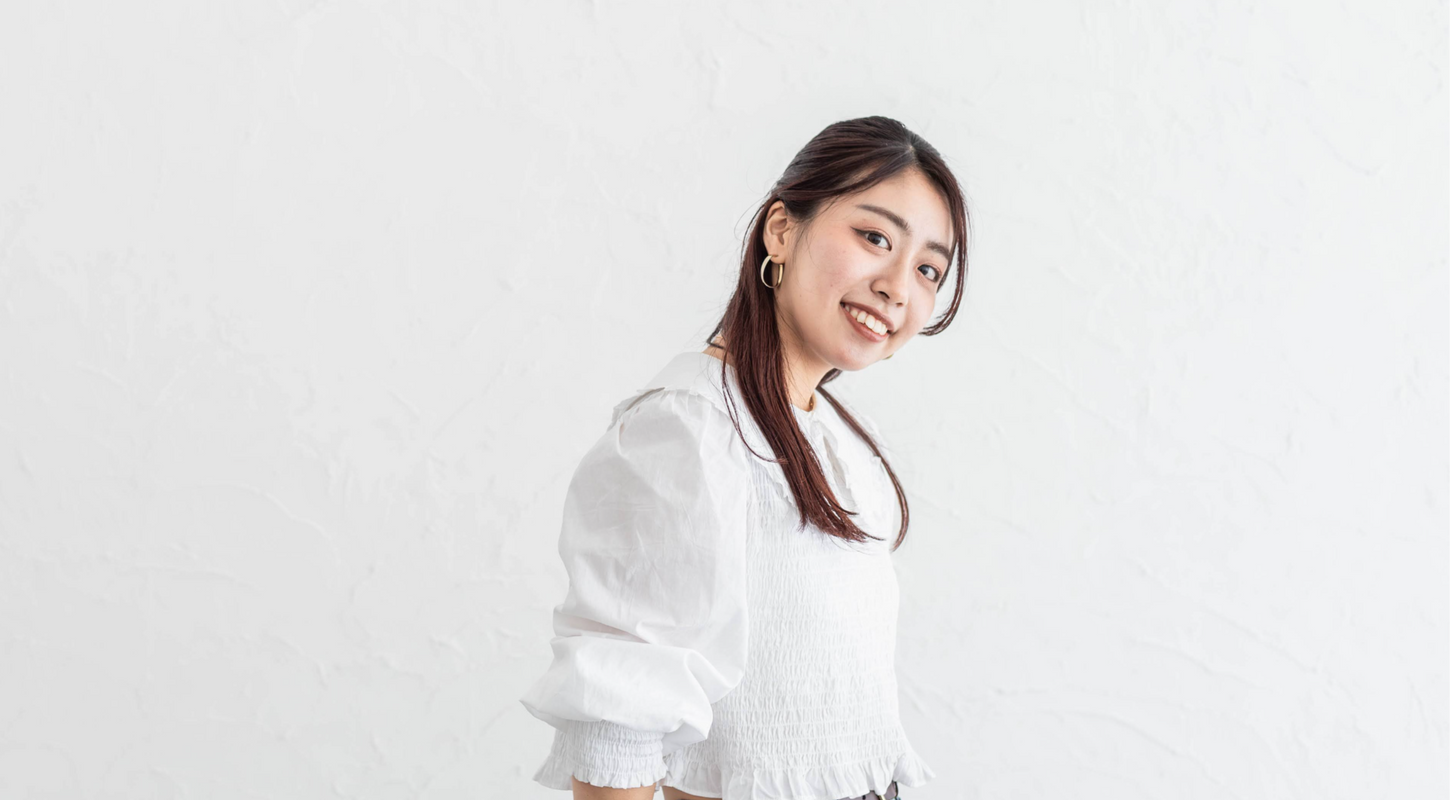 HYPERION DANCE STUDIOのダンスインストラクターSoraの右から撮った画像