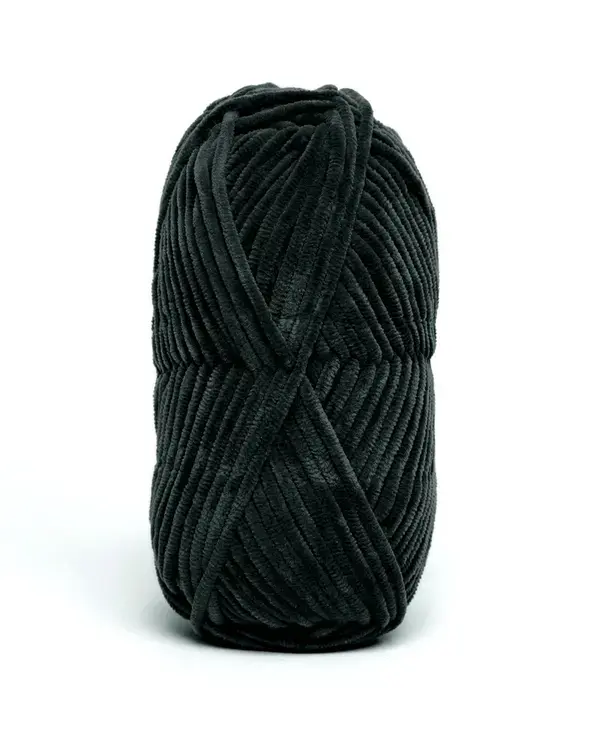 Miniature : Pelote de fil chenille Pingo noir – vue droite